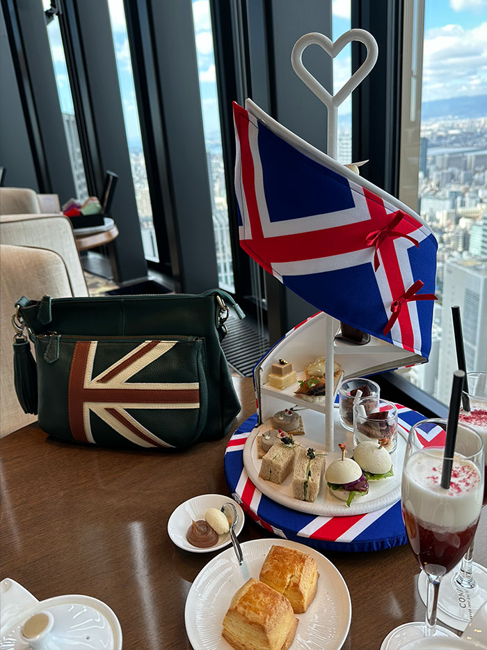 ノートルファボリのショルダーバッグ MODアリエル・プラス ブリティッシュグリーン