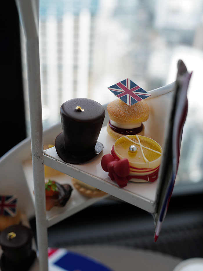 秋の味覚を楽しむイギリス風アフタヌーンティー