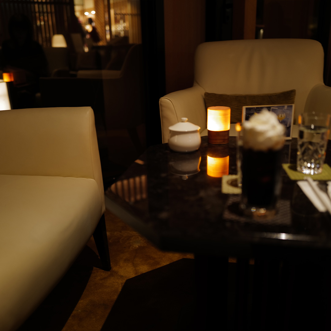 旅の夜をゆったりと過ごす大人のオーナーズラウンジ空間