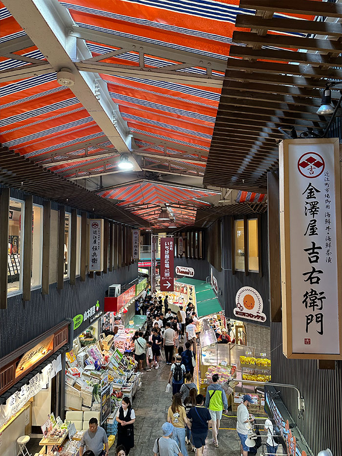 金沢旅行で訪れた近江町市場